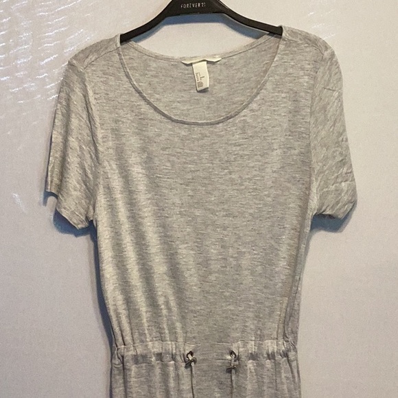 H&M grey t-shirt dress size small - Picture 2 of 5